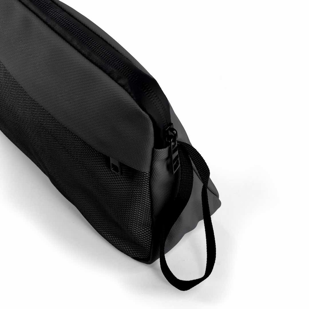 CORBY - Giftology Waterproof Beauty Bag - Black  